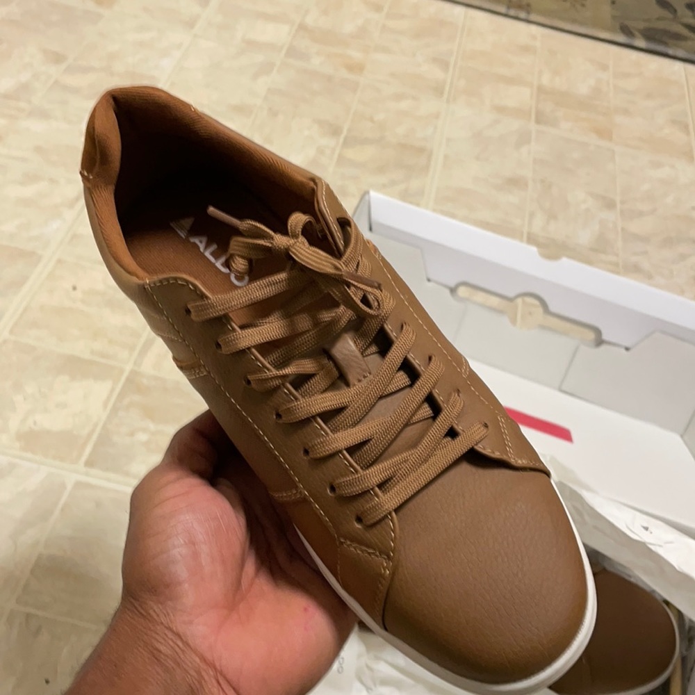 ALDO CASUAL SNEAKERS